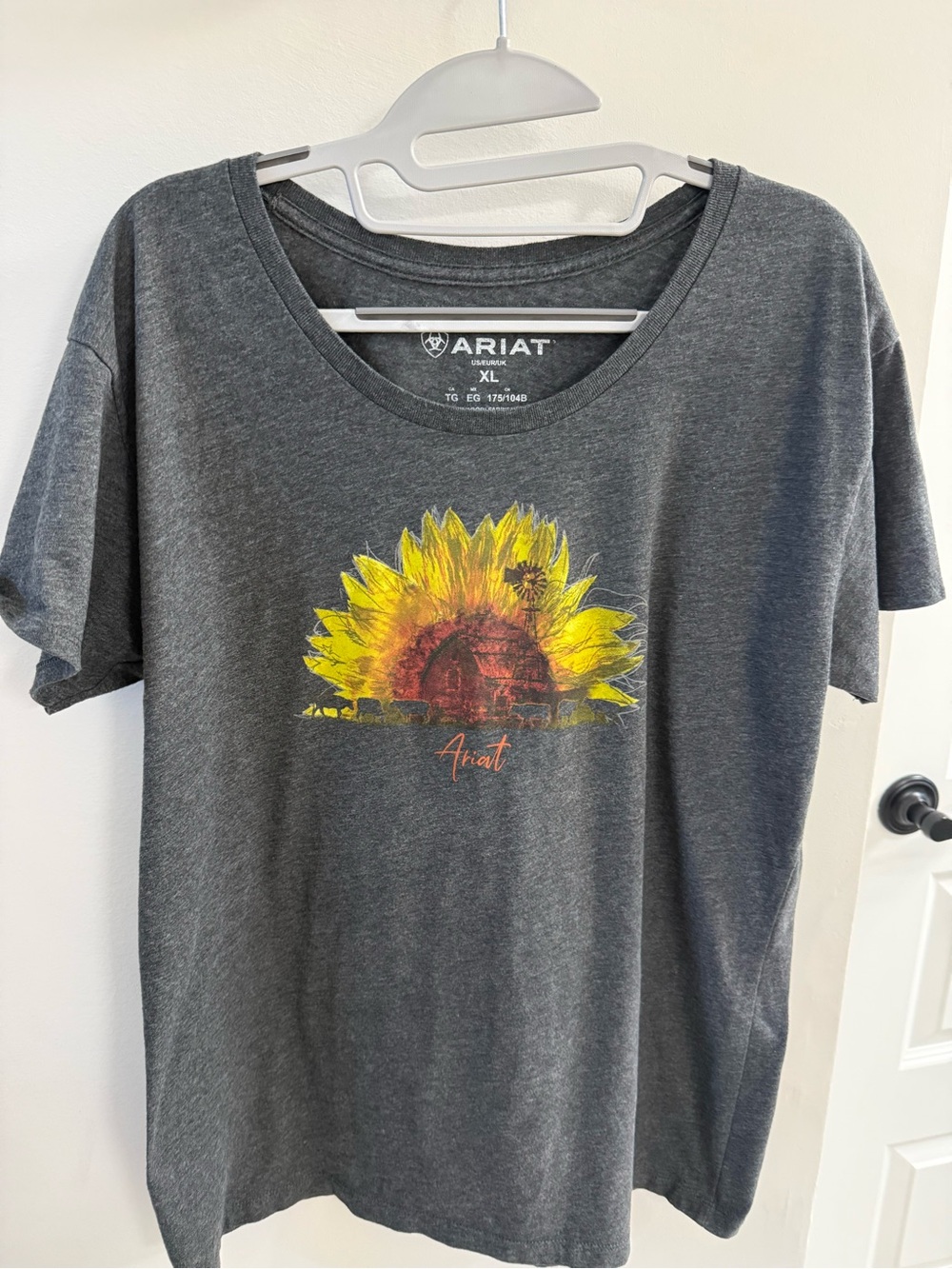 Ariat Gray Short-Sleeve Tee with Yellow Sunflower Graphic